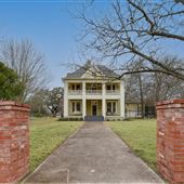 Historic Lockhart Home
