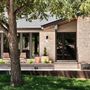 Hyridge House