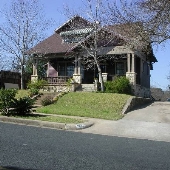 Travis Heights Neighborhood
