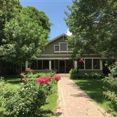 Lockhart Craftsman Carriage House