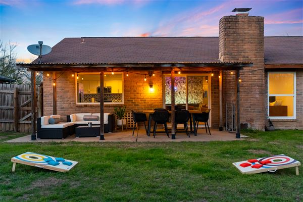 Suburban Home with Chef's Kitchen, Large Backyard, Open Plan Living