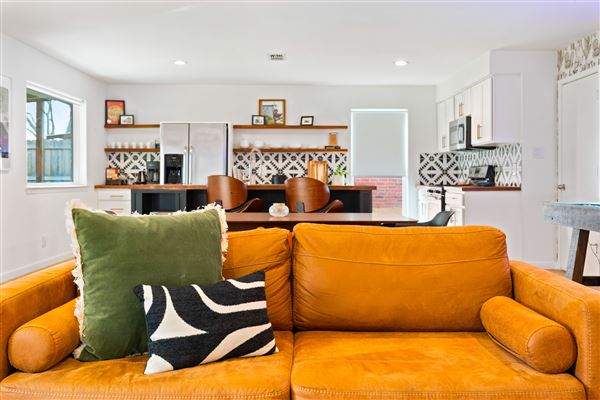 Suburban Home with Chef's Kitchen, Large Backyard, Open Plan Living
